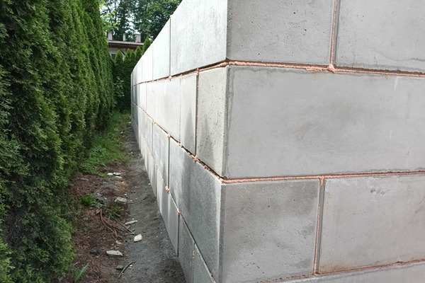 Mur oporowy - definicja, przepisy i prawo budowlane